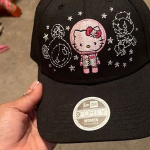 Hello kitty and tokidoki hat